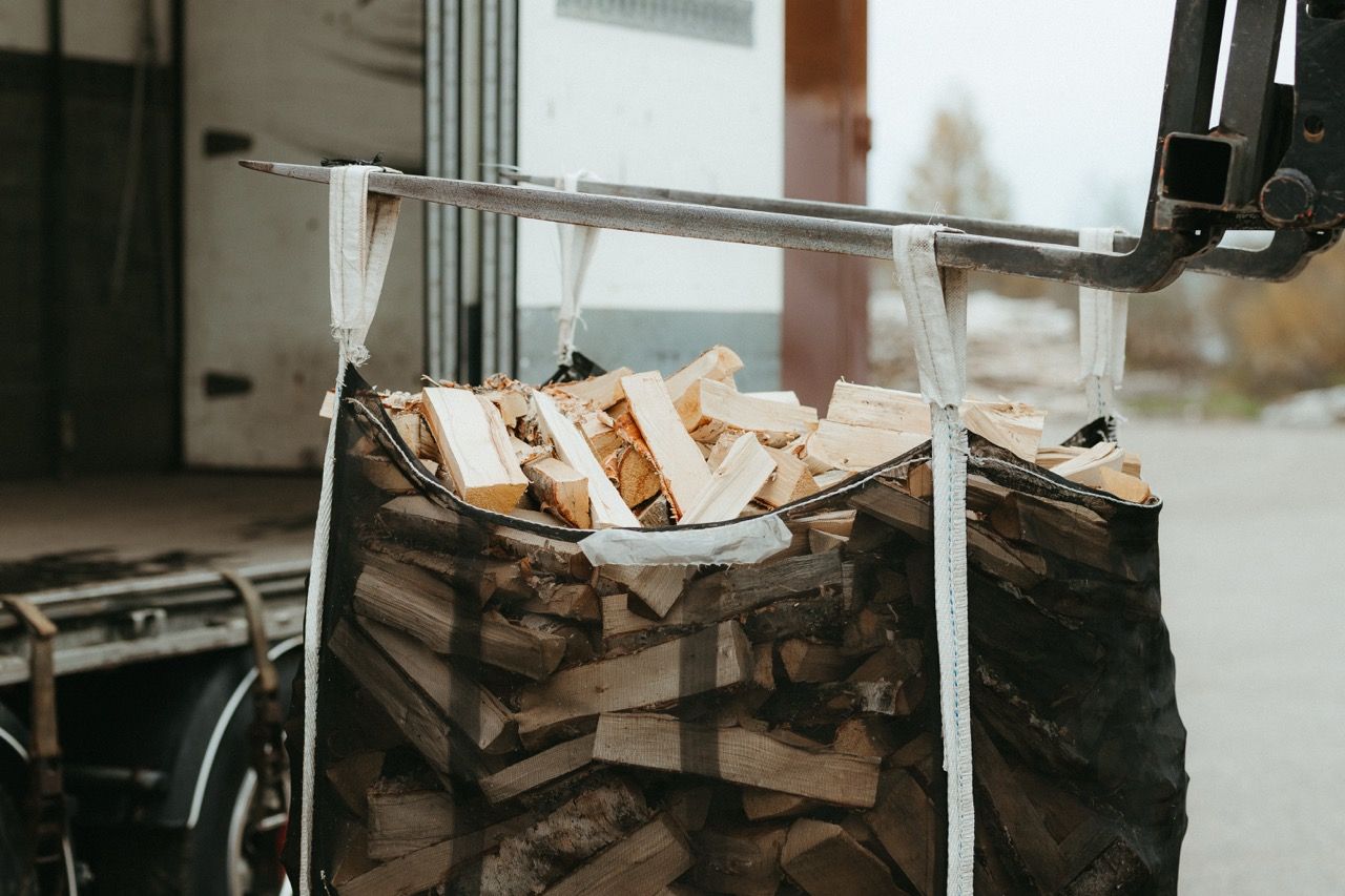 Lastaus Kirvesmäki Oy